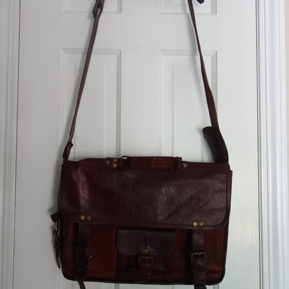 Unbranded Brown Leather Messenger Bag w/ shoulder strap & handle